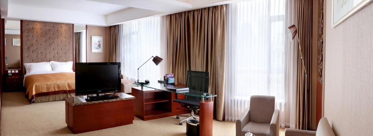Dalian Furong International Hotel Εξωτερικό φωτογραφία